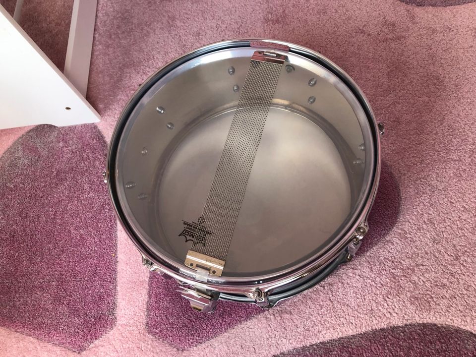 Snare Pearl Export Series 6.5x14" Chrome Steel Shell in Neumünster