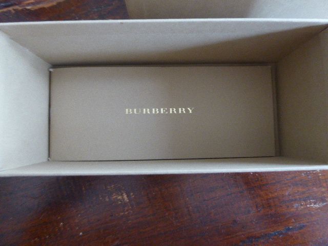 Sonnenbrille von " Burberry" NEU in Wiesbaden