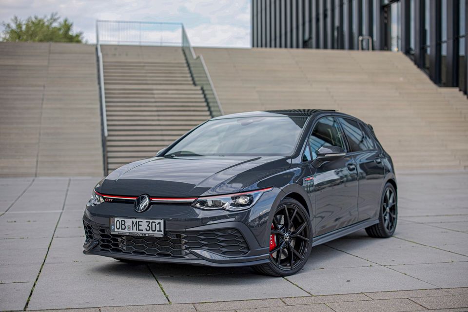 VW GOLF 8 GTI CLUBSPORT Fahren Mieten/Hochzeitsauto AMG/RS in Oberhausen