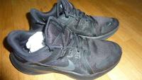 NIKE QUEST 4 Schwarz Schuhe Gr. 41 Berlin - Köpenick Vorschau