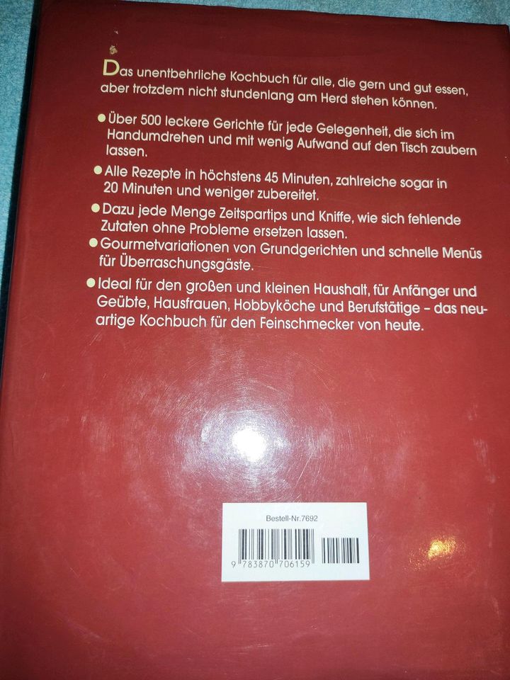 Zwei große Kochbücher und Das große Getränke Buch von A-Z in Teutschenthal