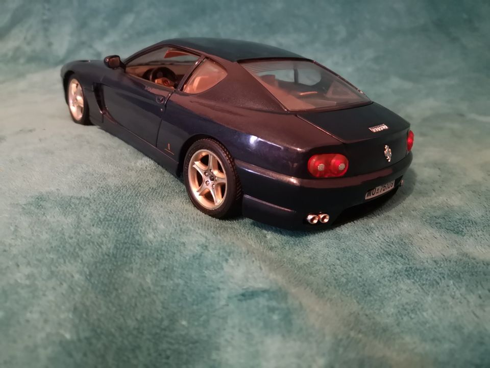 Burago Ferrari 456 GT 1:18 Modellauto unbespielt in Heidelberg