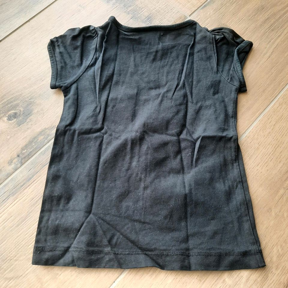 Schwarzes Shirt - Größe 98/104 - in Leipzig
