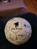 DFB Ball von Hand unterschrieben Berlin - Zehlendorf Vorschau