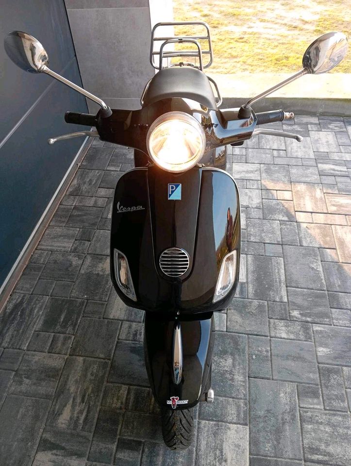 Ich verkaufe einen Vespa 50 4t lx Roller, 2012 in Bramsche