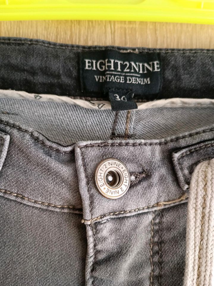 Kurze JEANS grau Vintage in Oldenburg