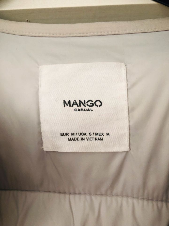 Dünne Steppjacke von MANGO für Damen in Berlin