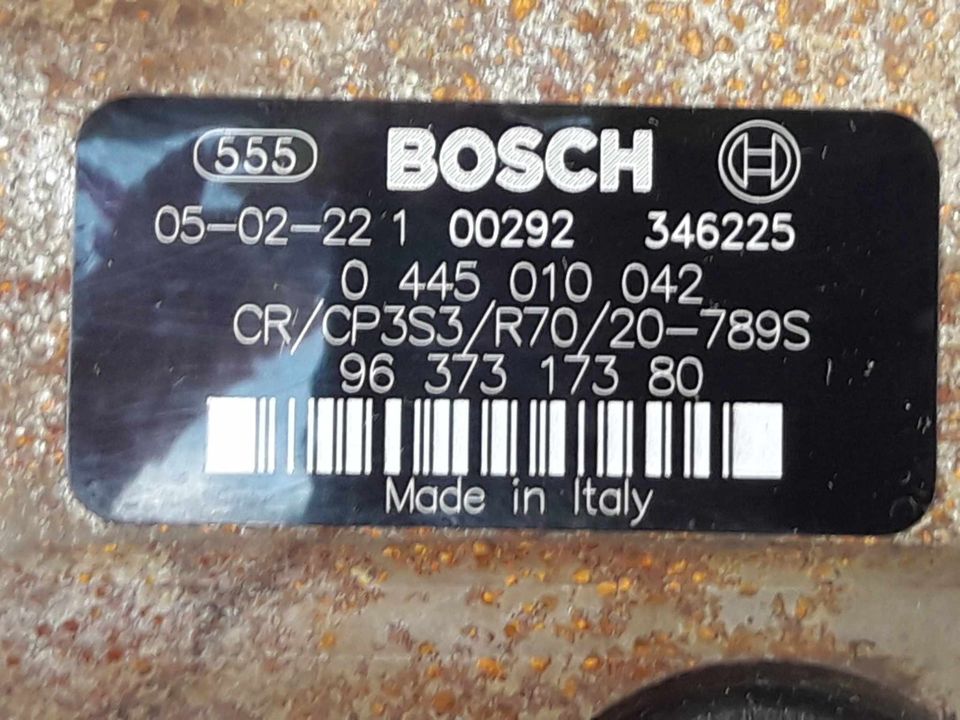 Peugeot 206 Citroen 1.4 HDi Hochdruckpumpe Bosch 0445010042, NEU! in München