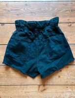 BERSHKA Damen Mädchen Jeans Shorts schwarz Gr. 36/S Mülheim - Köln Holweide Vorschau