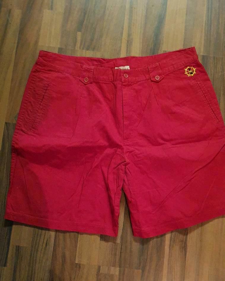 3 Kurze Herren-Shorts, Nike, Gr. XXL, 58, grün, rot, Leinen, BW in Furth im Wald