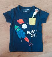 Next T-Shirt mit Rakete, Astronaut, Affe, Planeten, Größe 92 Niedersachsen - Lage (Dinkel) Vorschau