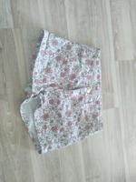 Shorts Gr.34 H&M rot weiß Hotpants kurze Hose Damen Bayern - Volkach Vorschau