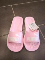 Puma slides Badelatschen Rosa 38 neu Badeschuhe Thüringen - Eisenach Vorschau