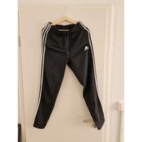Adidas, XS Sachsen - Delitzsch Vorschau