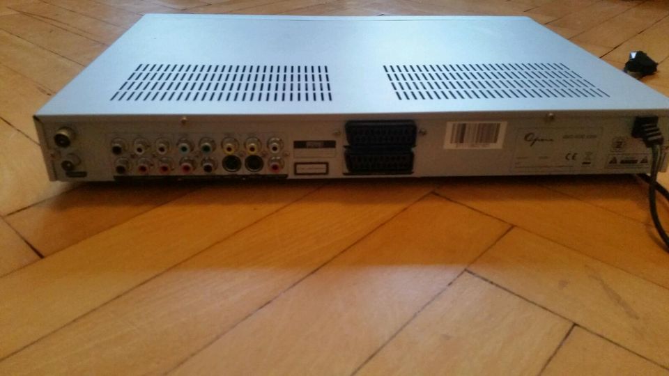 DVD Player Opera defekt in Dillingen (Saar)