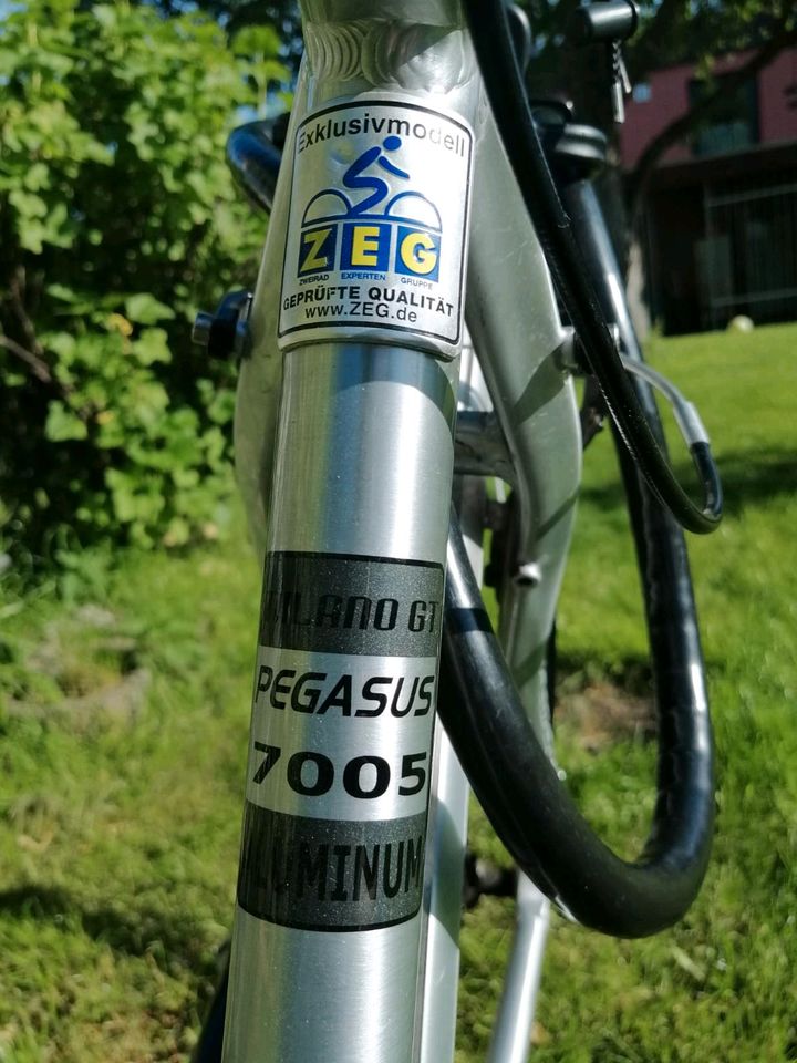 Biete ein gepflegtes Herren Fahrrad an in Rostock