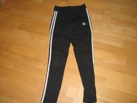 Adidas Hose/Trainingshose Adidas Gr. 34 Hessen - Griesheim Vorschau