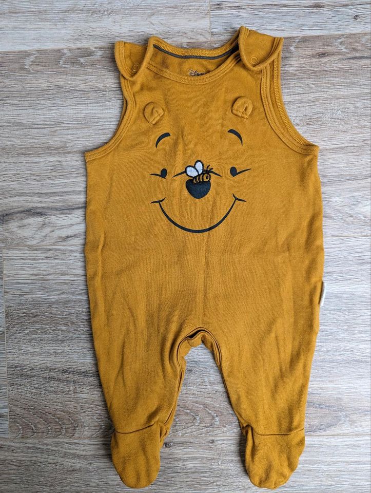 Strampler + Body Set Baby Winnie Pooh Disney C&A Größe 62 in Ruppichteroth