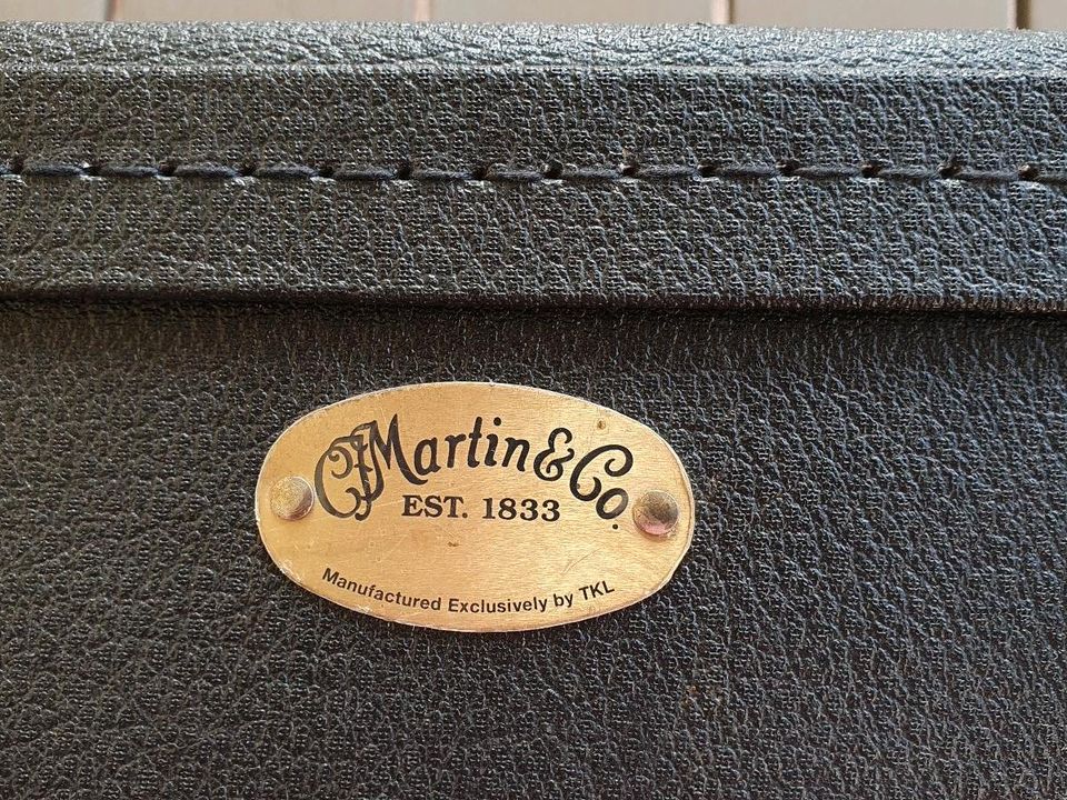 Martin Guitars / Martin Westerngitarre in Hattersheim am Main