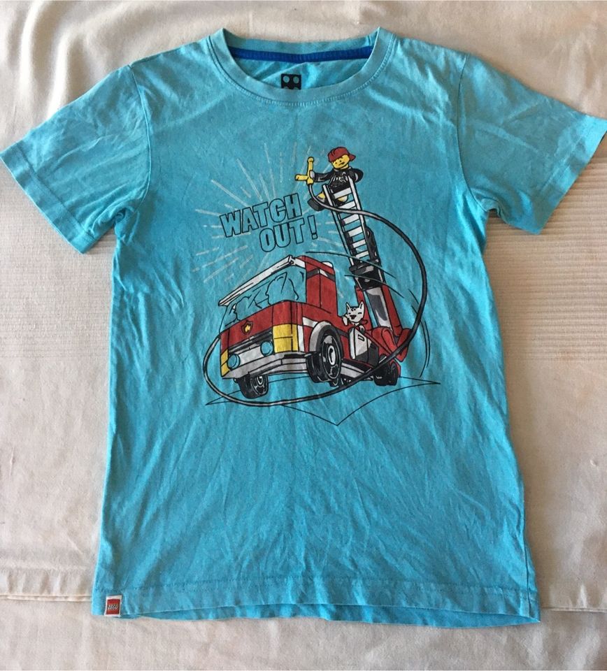 Kinder T-Shirt von Lego Größe 140 blau Motiv Feuerwehr Watch out! in Oftersheim