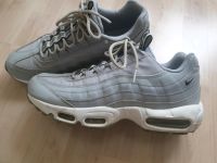 Nike Air Max Sneaker in grau, Gr. 42,5 Schleswig-Holstein - Elmshorn Vorschau