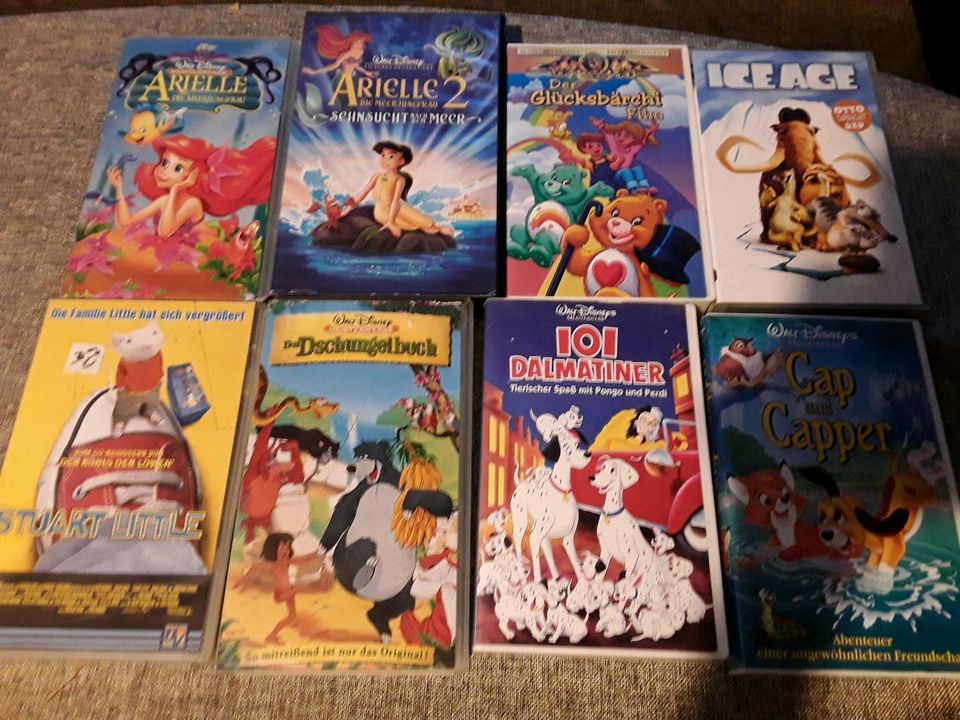 8 VHS Disney's Kinderfilme in Teublitz