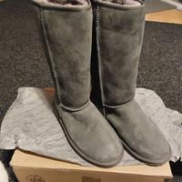 Lammfellstiefel Australia Wasser Resestent  NEU Gr.41 Bayern - Wolnzach Vorschau
