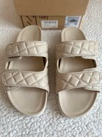 Gesteppte Sandalen Chanel Style von Ennequadro Gr 40 Hamburg-Nord - Hamburg Eppendorf Vorschau