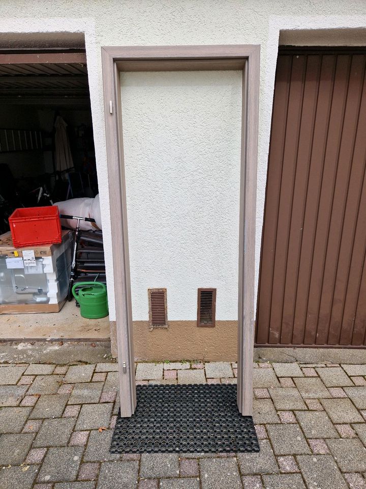 Zimmertüren und Zarge - 73 oder 86 cm Breite - Lärche grau/braun in Sinsheim