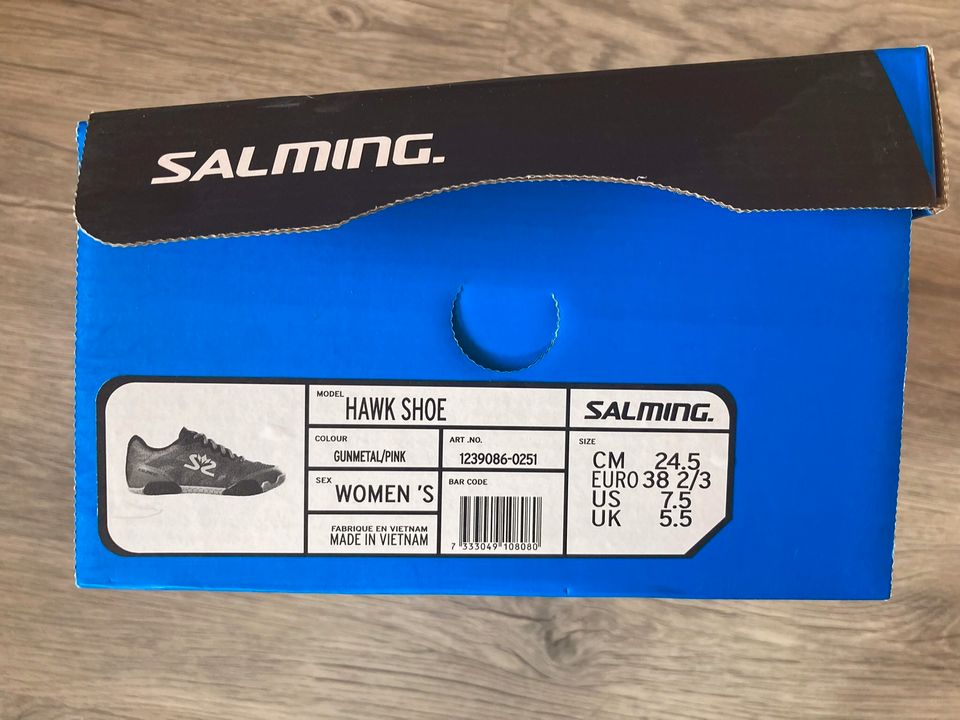 SALMING Hawk Shoe Woman Handball grau / pink Größe 38 2/3 NEU in Bürstadt