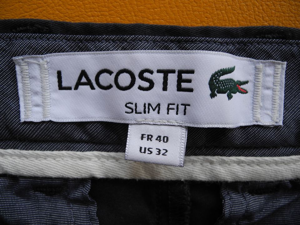 Lacoste Shorts , Gr.M  , Neu m. Etikett , NP 90€ in Berlin