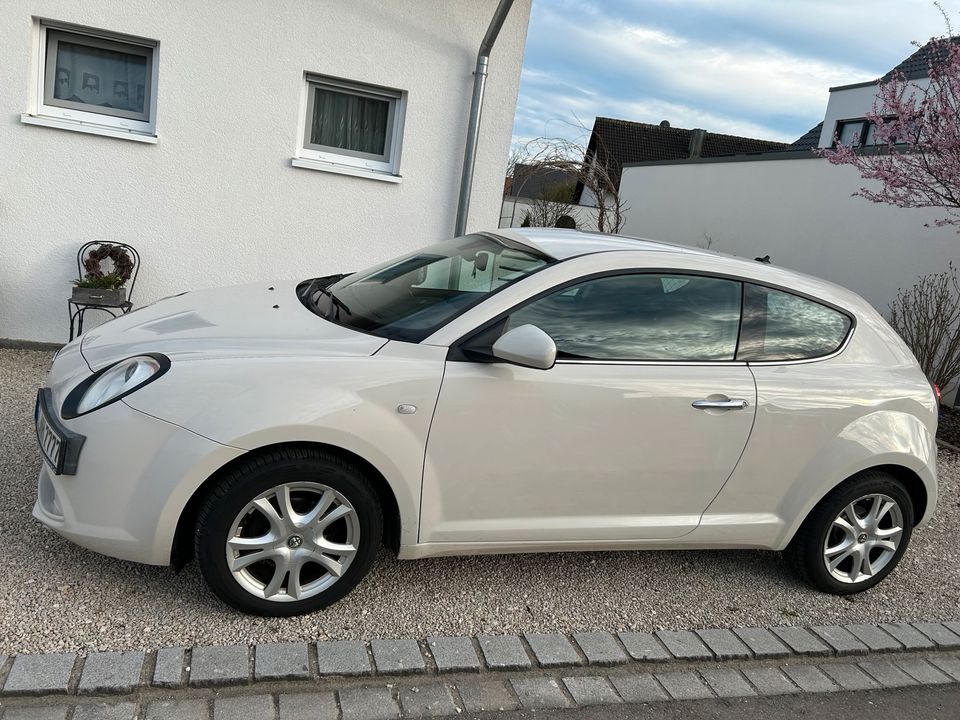 Alfa Romeo Mito BJ 2008 in Günzburg