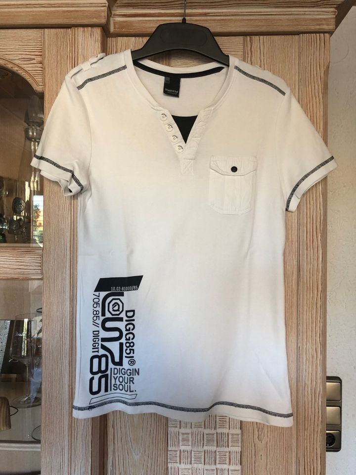 T-Shirt, Gr. M, weiß/schwarz, zu verkaufen in Arnstein