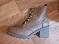 Braune Stiefeletten Köln - Lindenthal Vorschau