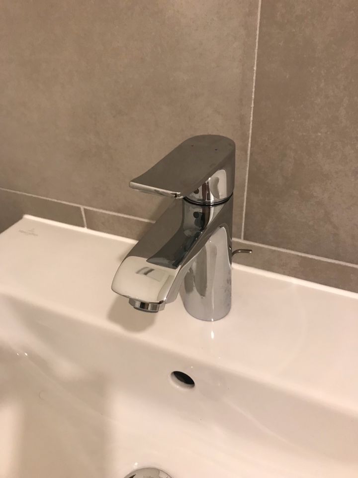 Hansgrohe Armatur Metris Einhebelwaschtischmischer 110 in Berlin