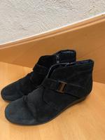 Stiefeletten Wildleder Caprice 42 schwarz wie neu gefüttert Hessen - Bad Soden am Taunus Vorschau