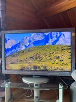 Panasonic Plasma TV 42 Zoll TX-P42GT24 incl. Glas TV Tisch ! Niedersachsen - Bad Lauterberg im Harz Vorschau