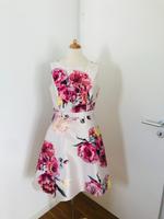 Vera Mont Kleid Gr 38 statt 230 eur Blumen Feier Baden-Württemberg - Rutesheim   Vorschau