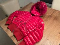 Moncler Daunenjacke Größe 2/36 Nordrhein-Westfalen - Heek Vorschau