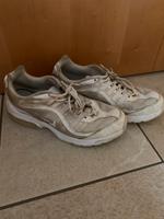 Nike weiße Schuhe Größe 41 Bayern - Gunzenhausen Vorschau