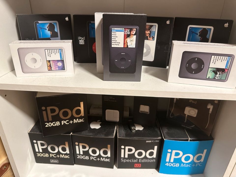 Mega iPod Sammlung - fast jedes Modell in allen Farben und Größen in Kiefersfelden