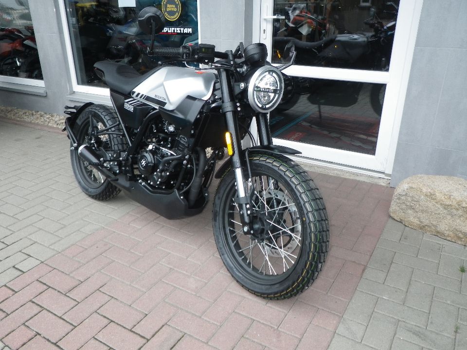 Brixton Crossfire 125 ABS Caferacer neues Modell in Hasselfelde