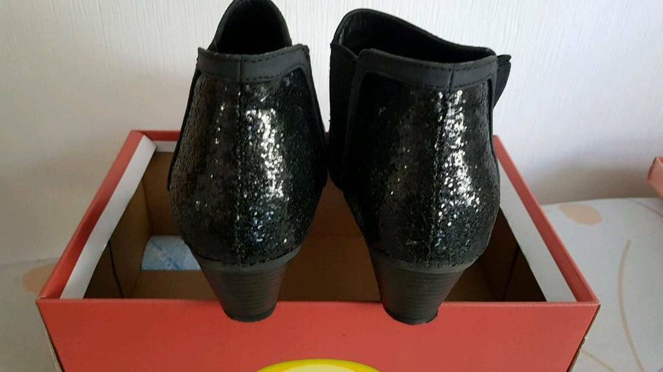 Damen Stiefelette Gr 39 in Borken