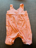 Alana Latzhose / Jumpsuit Gr.68 mit Druckknöpfen und Blümchen Nordrhein-Westfalen - Rheinberg Vorschau