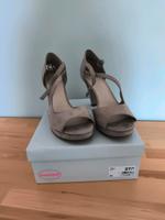 Pumps in Beige, 1xbenutzt, desinfiziert Niedersachsen - Kutenholz Vorschau