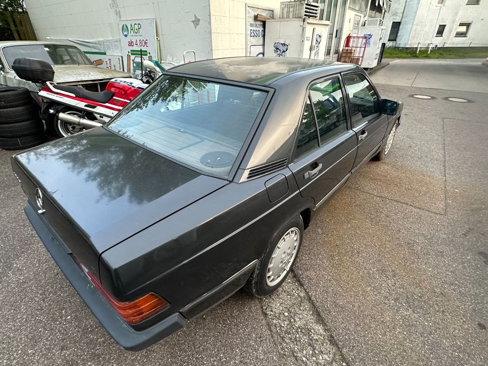 Mercedes W201 - 190E 2.0 - Babybenz - Oldtimer - Klima - ohne TÜV in Manching