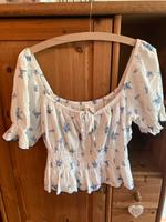 H&M Süße Sommerbluse Bluse mit Puffärmeln blauen Blumen  Gr. L Neuhausen-Nymphenburg - Neuhausen Vorschau