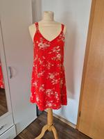 Kleid mit Blumen von Only Größe 36 Bayern - Zeilarn Vorschau
