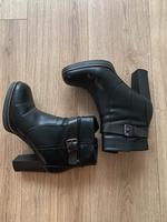 Stiefel/Stiefeletten Nordrhein-Westfalen - Finnentrop Vorschau