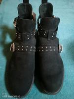 Neue Stiefeletten Divided H&M Schuhe Absatz verziert inkl Versand Essen - Essen-Kray Vorschau